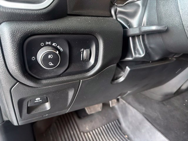 Used 2023 RAM 1500 Big Horn AWD/4WD image 19