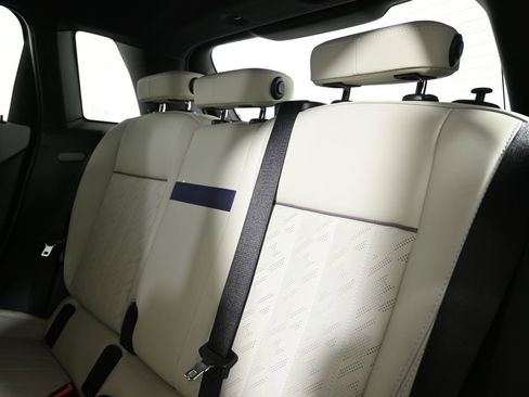 New 2026 MINI Cooper 4-Door Hardtop image 4