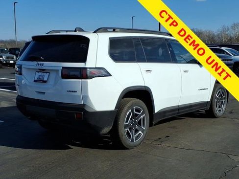 New 2026 Jeep Cherokee Laredo AWD/4WD image 17