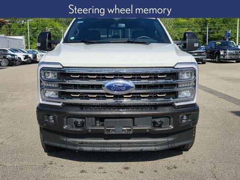 Used 2025 Ford F250 King Ranch w/ FX4 Off-Road Package AWD/4WD image 11