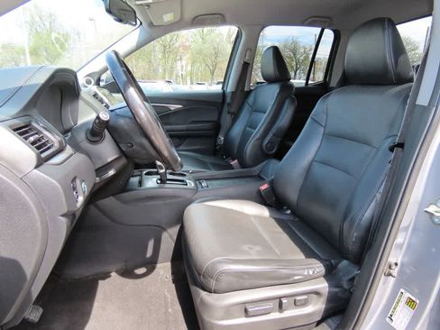 Used 2017 Honda Ridgeline RTL-T image 14