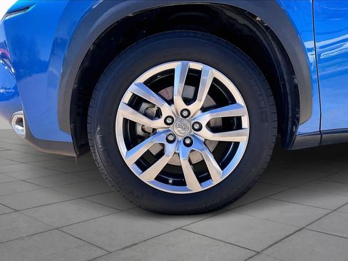 Used 2016 Lexus NX 300h FWD w/ Luxury Package image 8