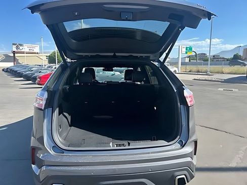 Used 2024 Ford Edge ST w/ Equipment Group 401A AWD/4WD image 18
