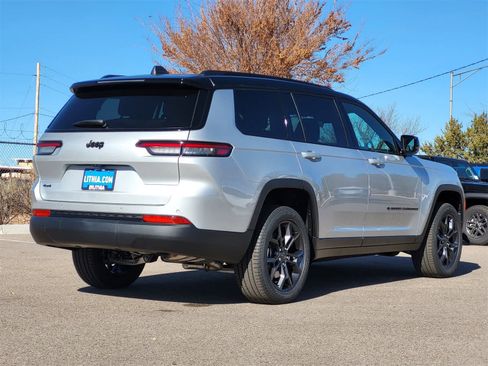 New 2025 Jeep Grand Cherokee L Limited image 3