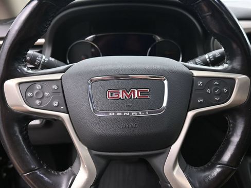 Used 2018 GMC Acadia Denali w/ Technology Package AWD/4WD image 18