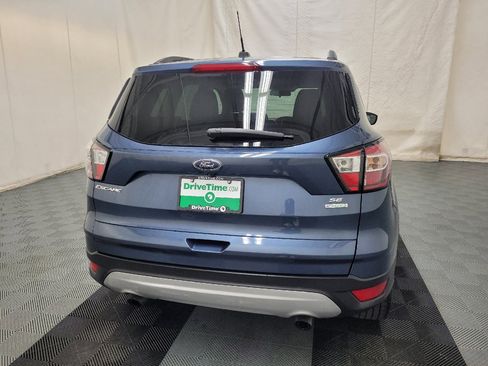 Used 2018 Ford Escape SE FWD image 7