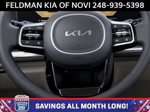 New 2026 Kia Carnival FWD image 23