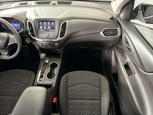 Used 2022 Chevrolet Equinox LT FWD image 30