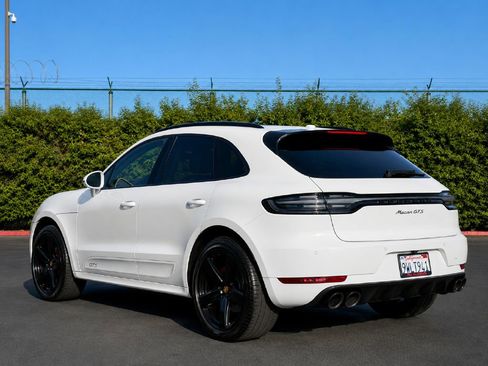 Used 2021 Porsche Macan GTS w/ Premium Package Plus (PF9) AWD/4WD image 9