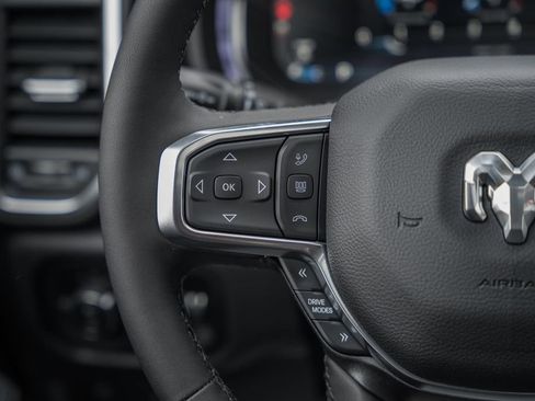 New 2026 RAM 1500 Laramie AWD/4WD image 33