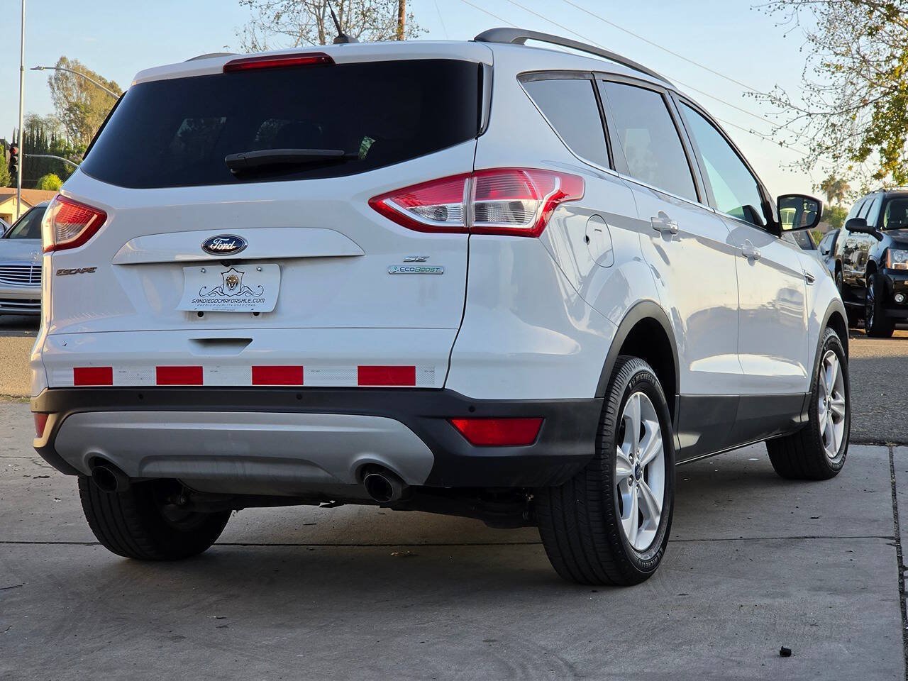 Used 2014 Ford Escape SE w/ Equipment Group 201A FWD image 16
