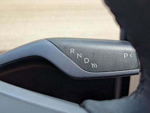 Used 2023 Tesla Model Y Performance AWD/4WD image 24
