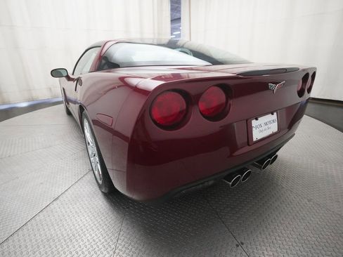 Used 2007 Chevrolet Corvette Coupe w/ Preferred Equipment Group RWD image 29