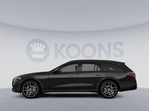 New 2026 Mercedes-Benz E 450 4MATIC Sedan image 2