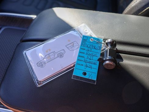 Used 2023 Rivian R1T Adventure image 24