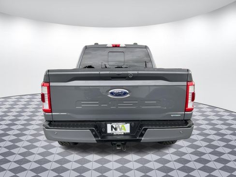 Used 2021 Ford F150 Lariat w/ Equipment Group 502A High AWD/4WD image 4