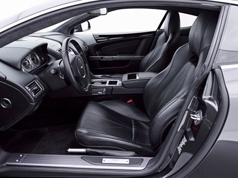Used 2014 Aston Martin DB9 Coupe RWD image 47