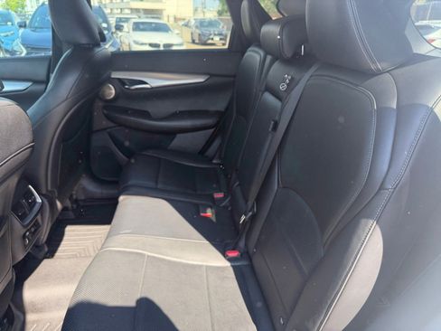 Used 2019 INFINITI QX50 Essential w/ Proactive Package AWD/4WD image 17