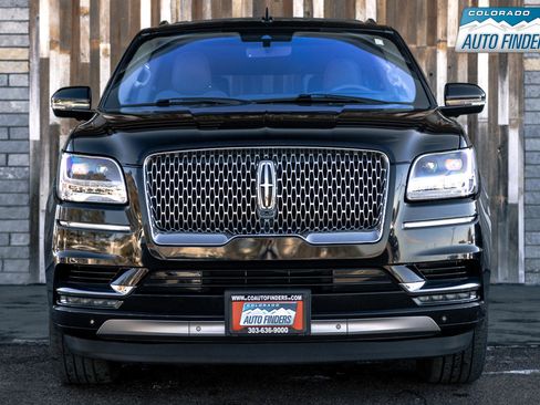 Used 2019 Lincoln Navigator Reserve image 5