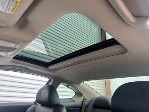 Used 2012 INFINITI G37 IPL image 11