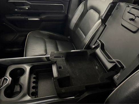 Used 2024 RAM 1500 Laramie image 27