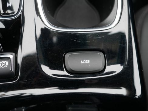 Certified 2023 Buick Envision Preferred w/ Sport Touring Package image 31