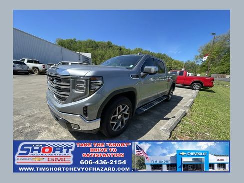 Used 2023 GMC Sierra 1500 SLT w/ SLT Premium Package image 1
