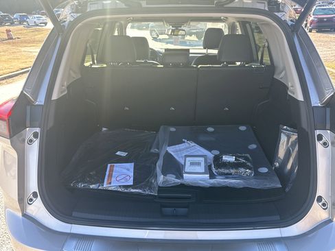 New 2026 Nissan Rogue Platinum w/ Platinum Premium Package AWD/4WD image 18