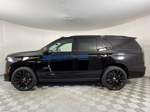 New 2026 Cadillac Escalade V w/ LPO, ONYX Package image 3