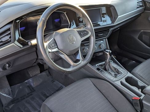 Used 2024 Volkswagen Jetta S image 4