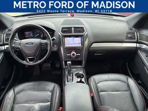 Used 2019 Ford Explorer Sport image 14