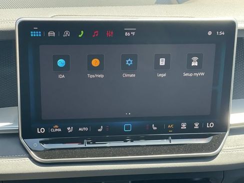 New 2026 Volkswagen Tiguan SE R-Line FWD image 13