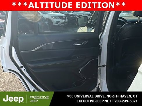 Used 2021 Jeep Grand Cherokee L Laredo image 20