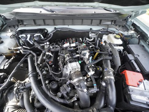 Used 2023 Ford Bronco Outer Banks AWD/4WD image 10