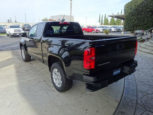 Certified 2022 Chevrolet Colorado LT w/ Fleet Safety Package image 9
