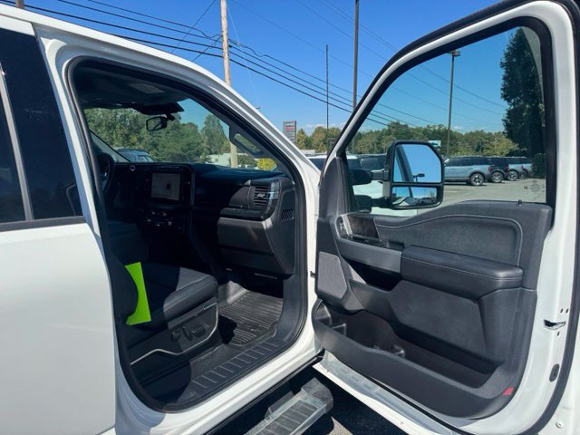 Used 2024 Ford F250 Lariat AWD/4WD image 11