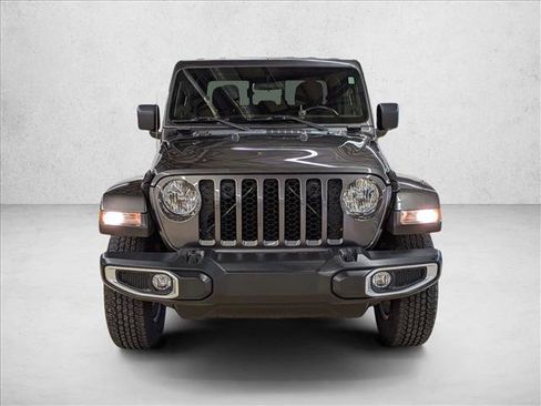 Used 2021 Jeep Gladiator Sport AWD/4WD image 2