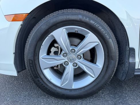 Used 2019 Honda Odyssey EX image 26