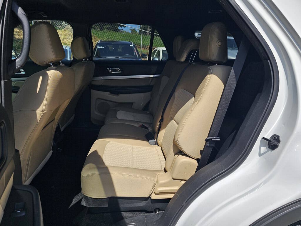 Used 2017 Ford Explorer 4WD image 13