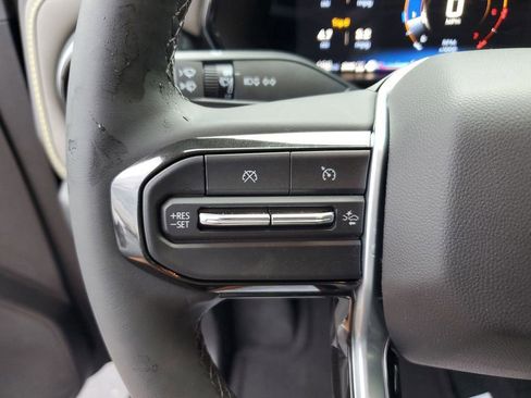 New 2025 Chevrolet Colorado ZR2 w/ Technology Package image 19