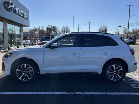 Used 2024 Audi Q5 2.0T Premium image 2