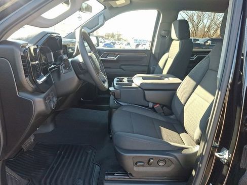 Certified 2025 Chevrolet Silverado 1500 LT image 14