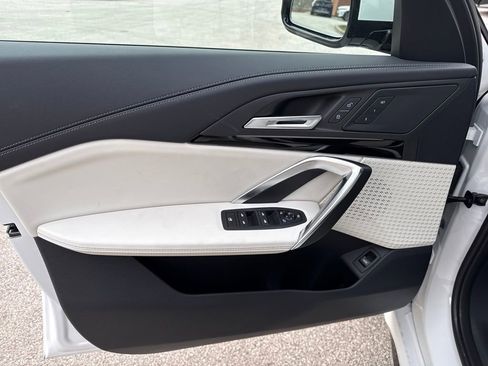 New 2026 BMW X1 xDrive28i image 12