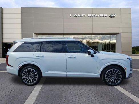 Used 2026 Hyundai Palisade Calligraphy AWD/4WD image 4