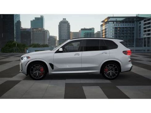 New 2026 BMW X5 sDrive40i w/ M Sport Package RWD image 4
