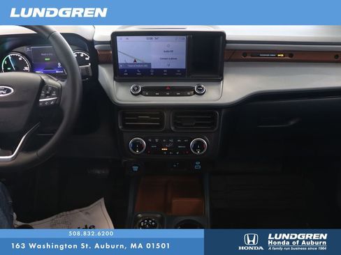 Used 2024 Ford Maverick Lariat image 20