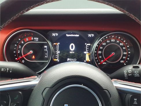 Used 2021 Jeep Wrangler Unlimited Rubicon image 29