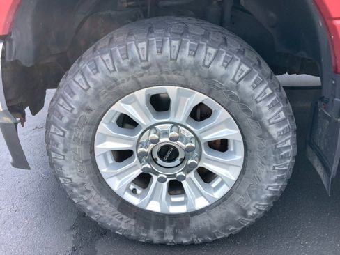 Certified 2021 Ford F250 XLT w/ XLT Value Package AWD/4WD image 4