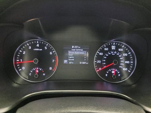 Used 2020 Kia Forte LXS FWD image 23