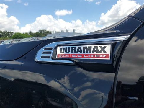 New 2025 GMC Sierra 3500 Denali w/ Technology Package image 6